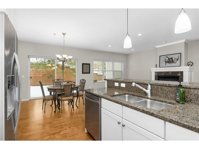 Building Photo - 17710 Valley Cove Ct