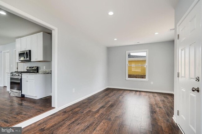 Building Photo - 3312 D St SE