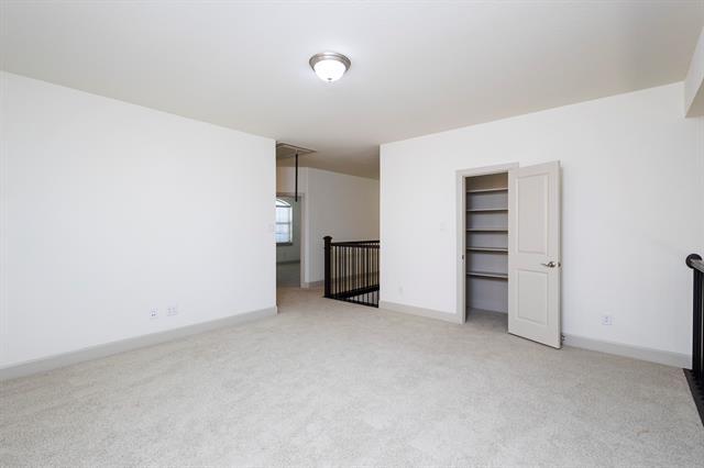 Building Photo - 6337 Saddlebrook Way