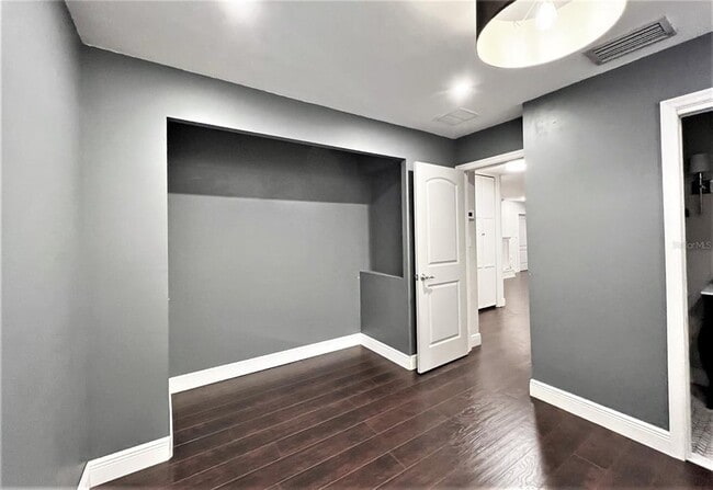 Building Photo - 7830 46th Way N