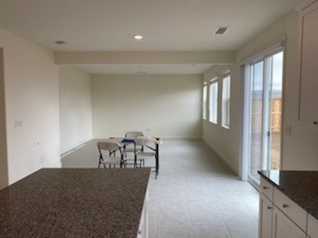 Building Photo - 1199 Barn Owl Dr