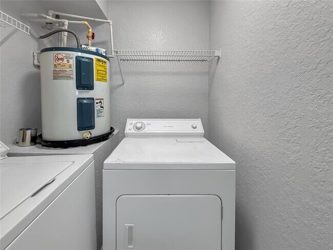 Building Photo - 5017 City St