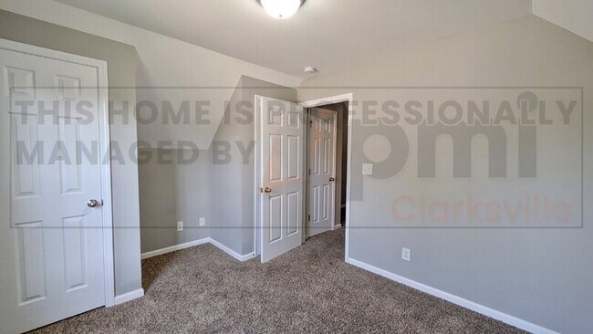 Building Photo - 2656 Arthurs Ct