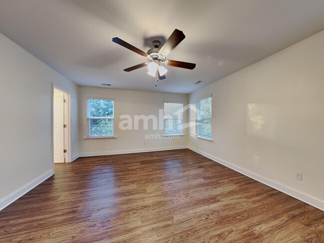 Building Photo - 3920 Riceland Pl