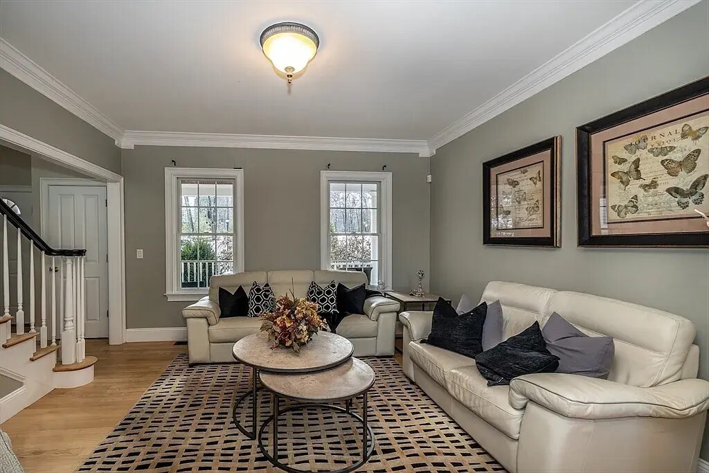 Building Photo - 120 Adams St