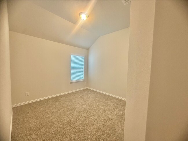 Building Photo - 6123 Severson Lake Ct