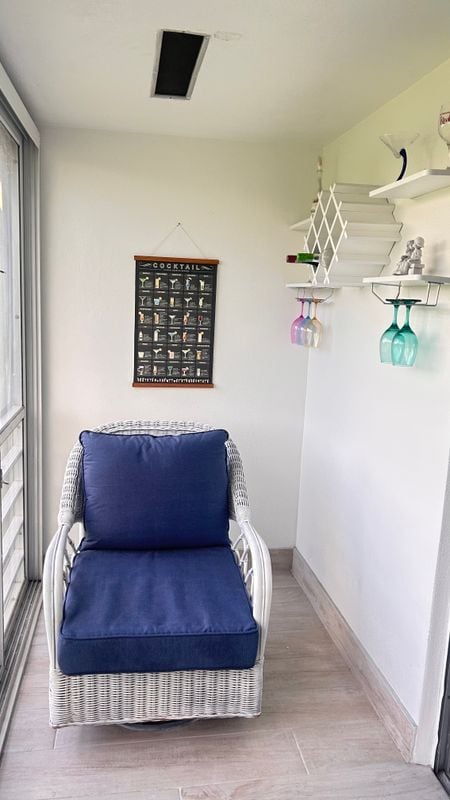 Building Photo - 107 Kent St