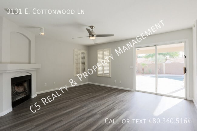 Building Photo - 3131 E Cottonwood Ln