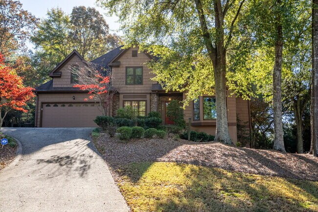 Primary Photo - 3 Buckingham Ct