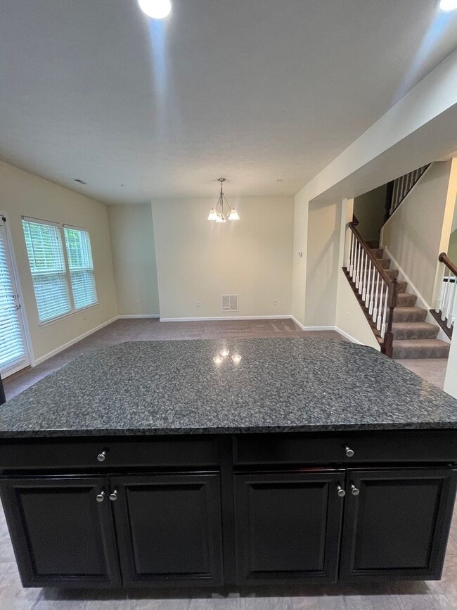 Building Photo - Gorgeous 3 BD/ 2.5 BA Townhouse Available in Wexford!