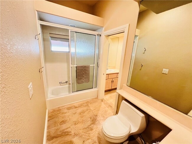 Building Photo - 7408 Silver Palm Ave