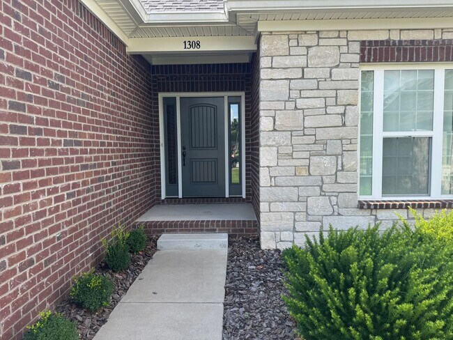 Building Photo - 1308 Burl Woods Ct