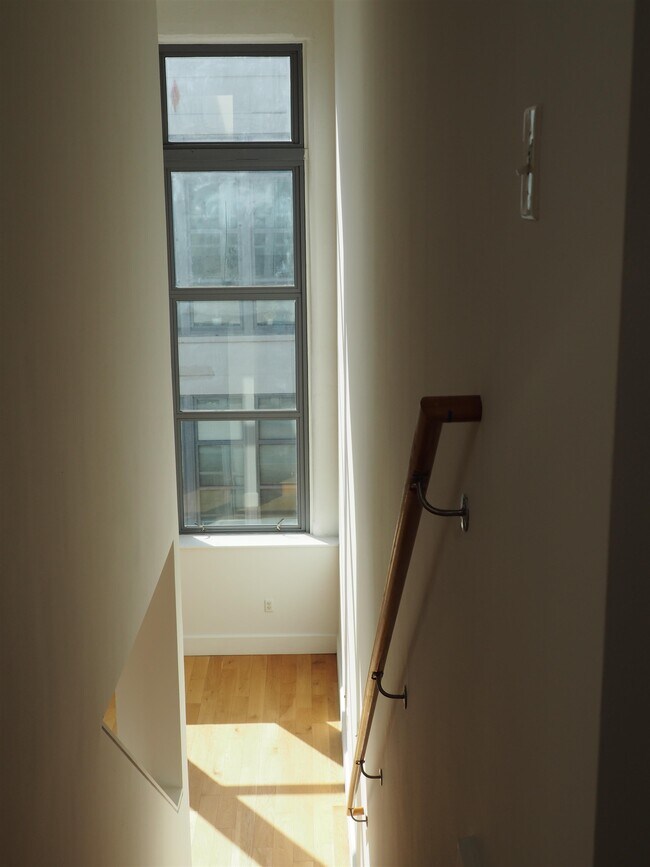 Building Photo - 50 Dey St