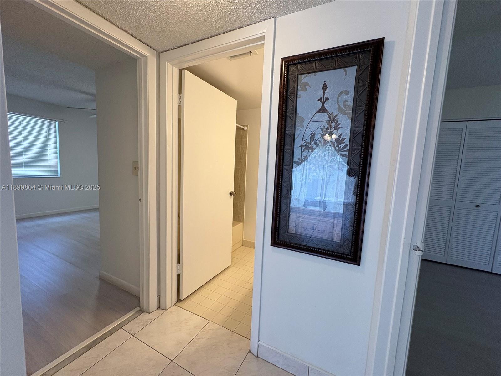 Building Photo - 1226 SW 113th Ter