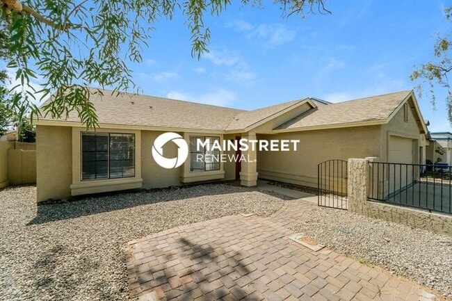 Building Photo - 5055 W Nighthawk Way