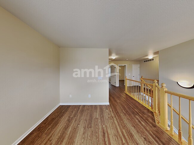 Building Photo - 10745 Kalispell St