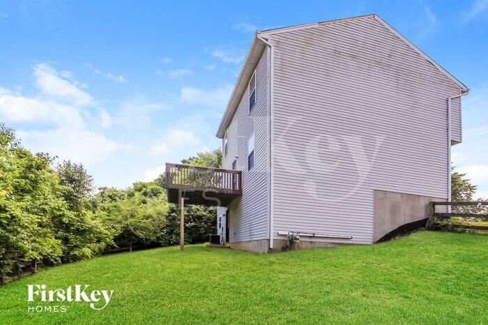 Building Photo - 257 Tando Way