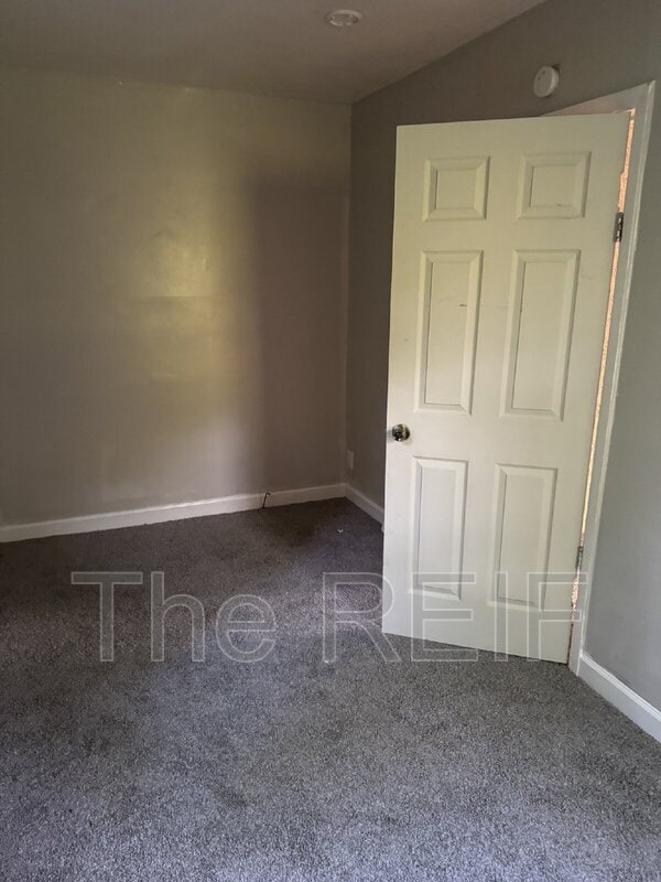 Building Photo - 3251 Spruce St