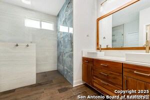 Building Photo - 3423 Iron Cyn