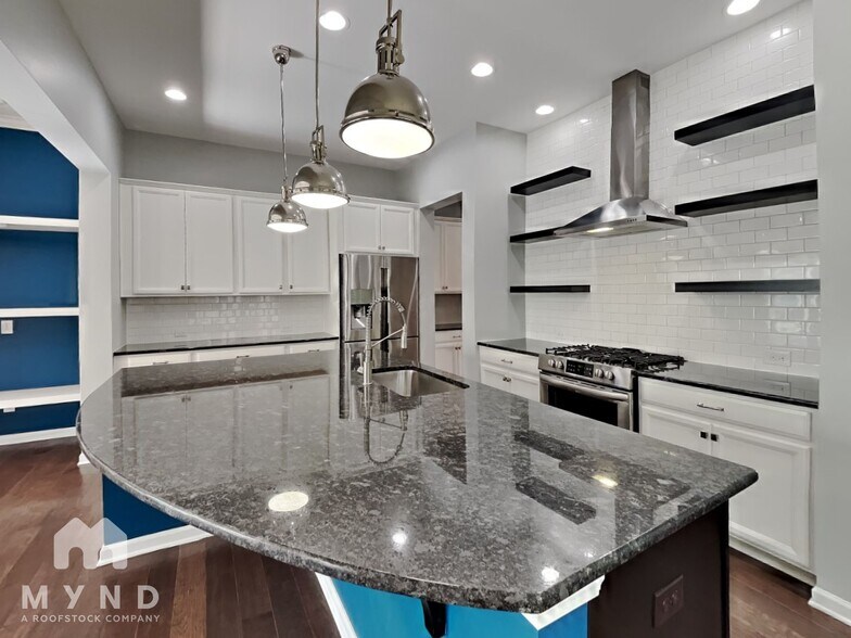 Building Photo - 1653 Pasture Hills Dr