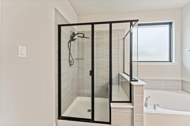 Building Photo - 32067 August Woods Wy