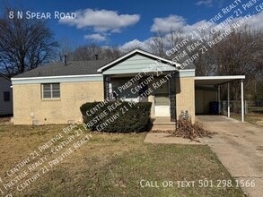 Building Photo - 8 Spear Rd