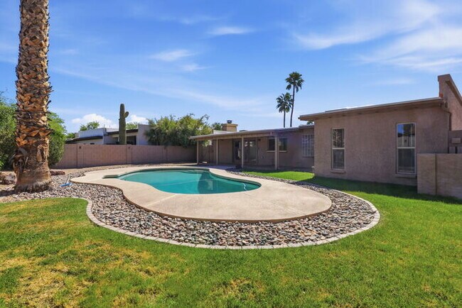 Building Photo - Beautiful Home in McCormick Ranch