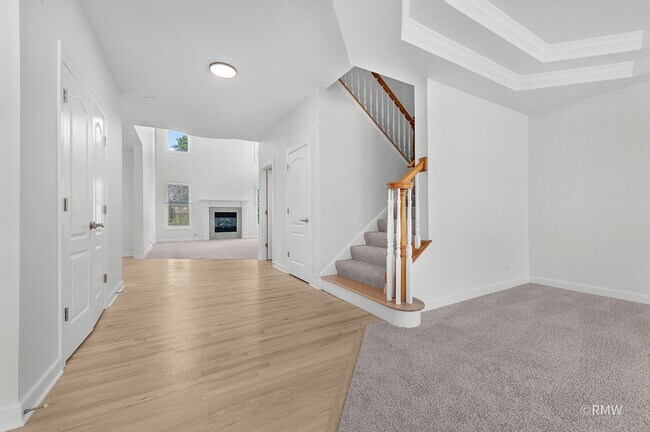 Building Photo - 770 Cole Dr