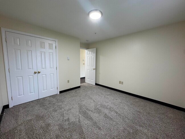 Building Photo - 99 Eastern Ave