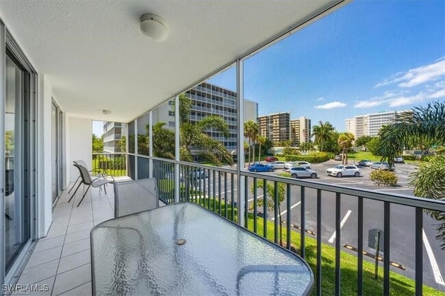 Building Photo - 3 Bluebill Ave