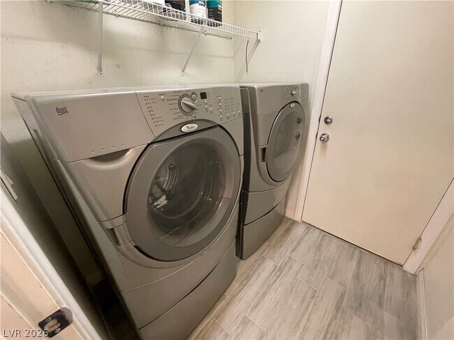 Building Photo - 9278 Alta Monte Ct