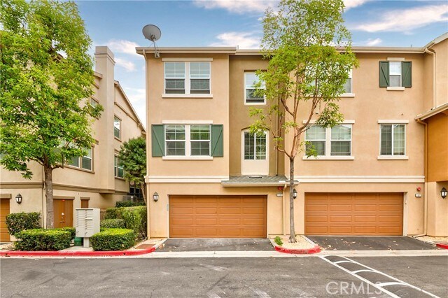 Building Photo - 2068 Owens Dr