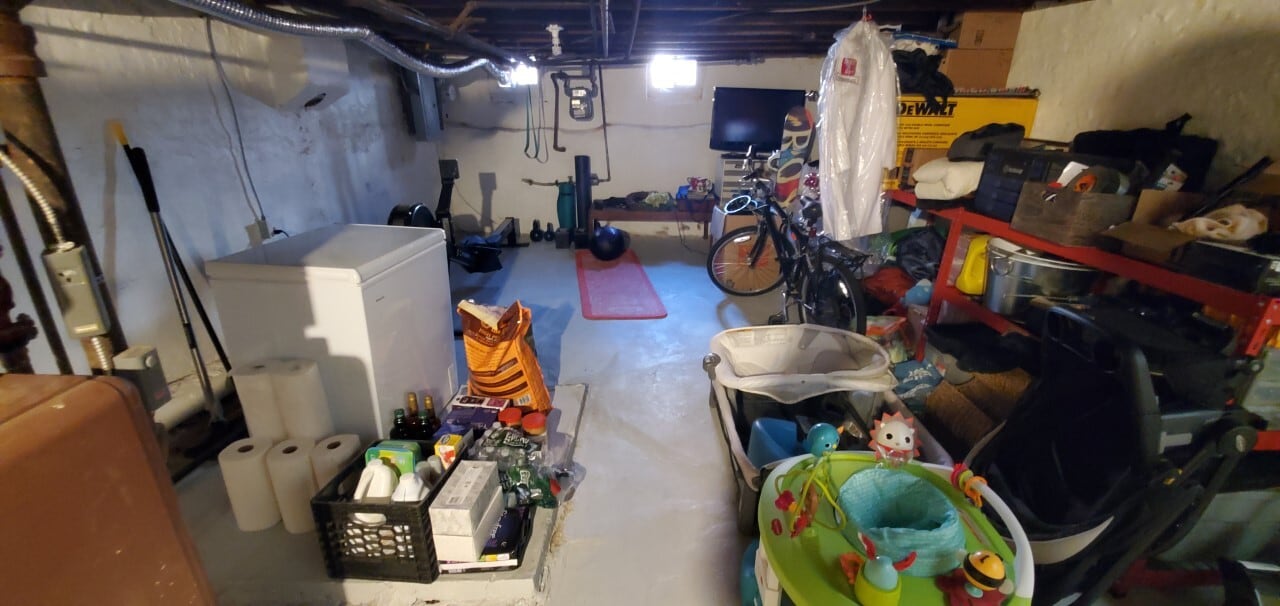 Building Photo - 1818 Montrose St