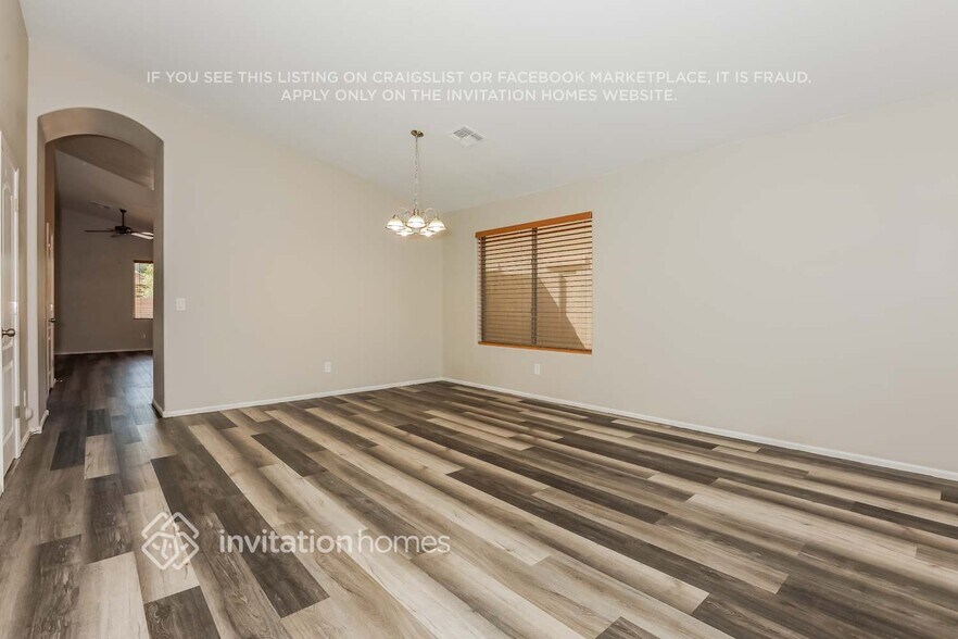 Building Photo - 4319 E Amarillo Dr