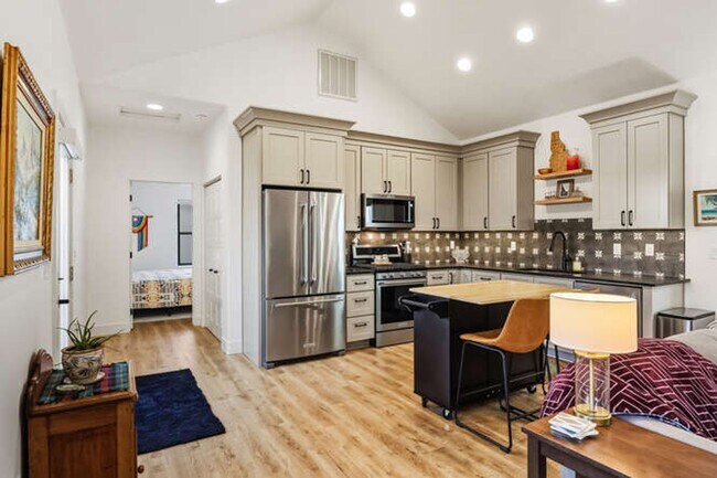 Building Photo - New Construction- High End 2 bed 2 bath (Pet friendly)- Move In April 1st, 2026