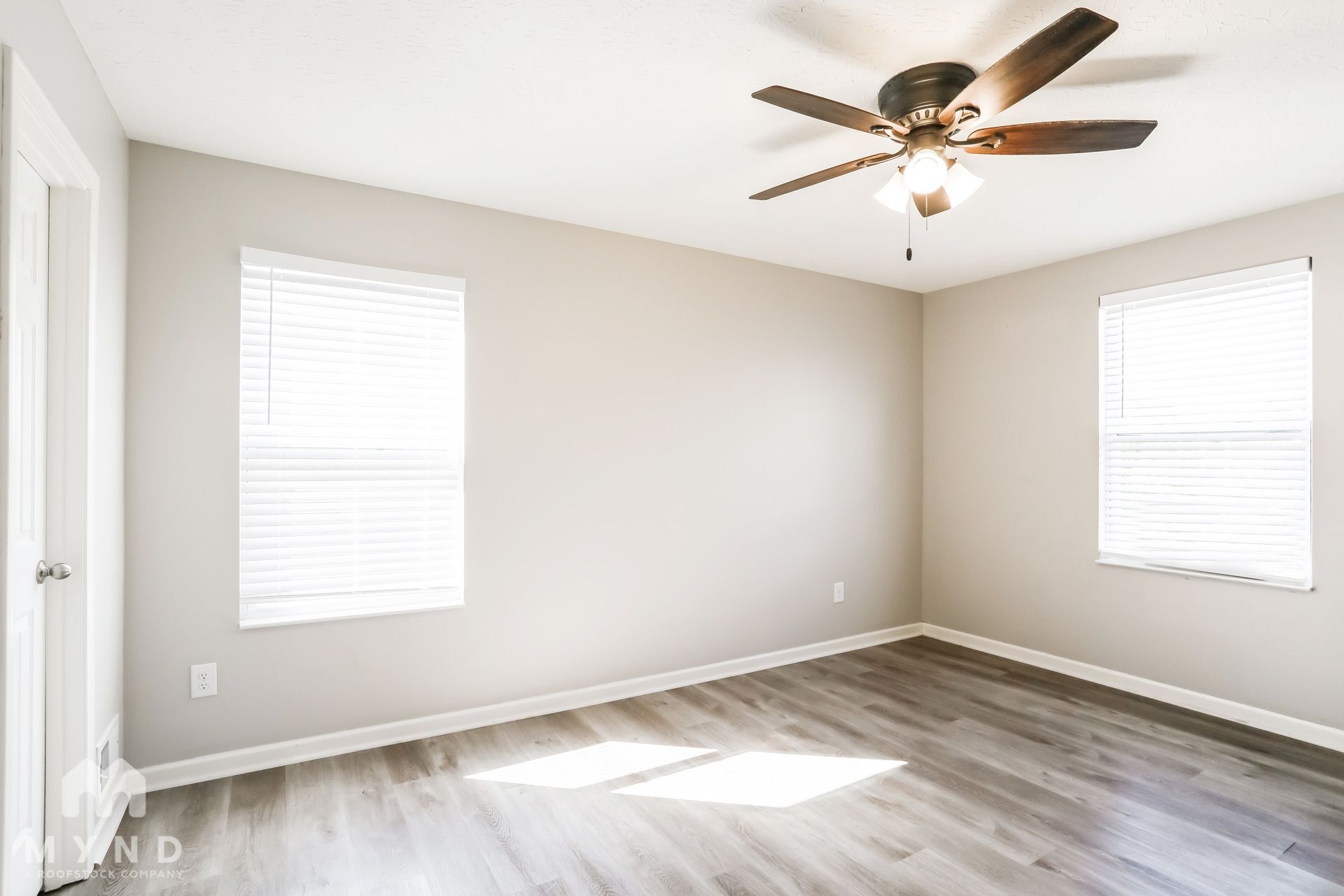 Building Photo - 305 Kear St