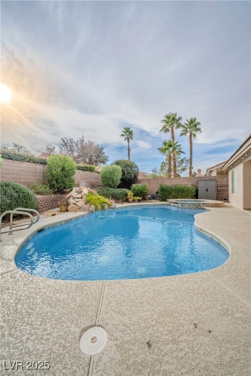 Building Photo - 921 San Bruno Ave