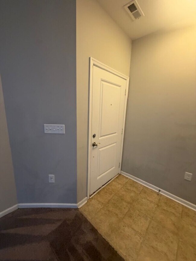 Building Photo - Fernhill at Spence Crossing