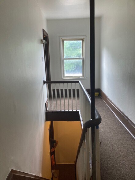 Building Photo - 3805 Greensprings Ave