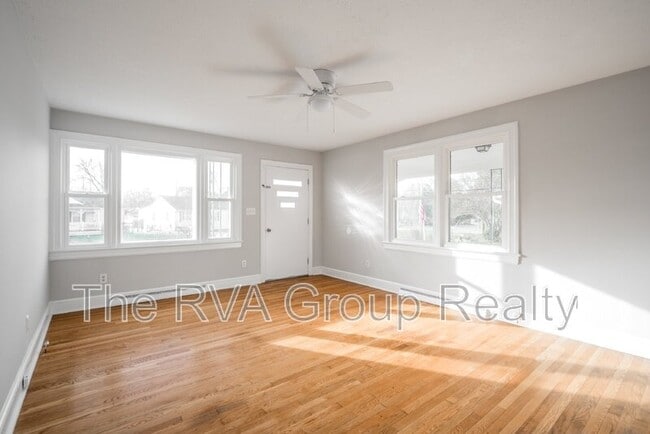 Building Photo - 2407 Bluefield St