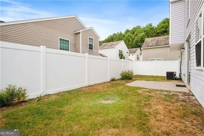 Building Photo - 252 Hiawassee Dr