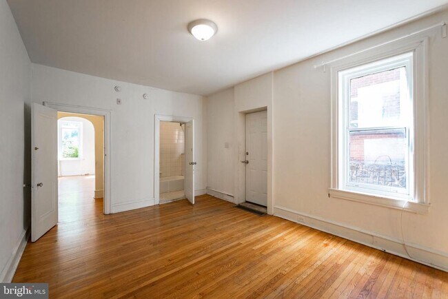 Building Photo - 4329 Osage Ave