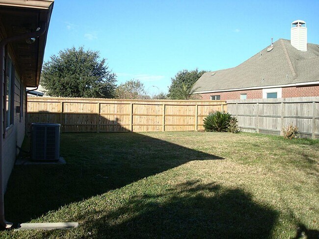 Building Photo - 23706 Cansfield Way