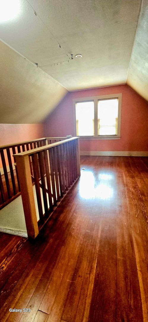 Building Photo - Lovely 2bedroom/1 bonus loft Tacoma house near UPS APPLICATION PENDING