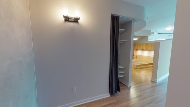 Building Photo - Stunning Center City High Rise Condo on th...