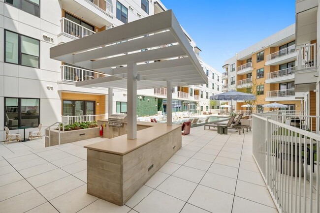 Building Photo - 2323 S Lamar Blvd