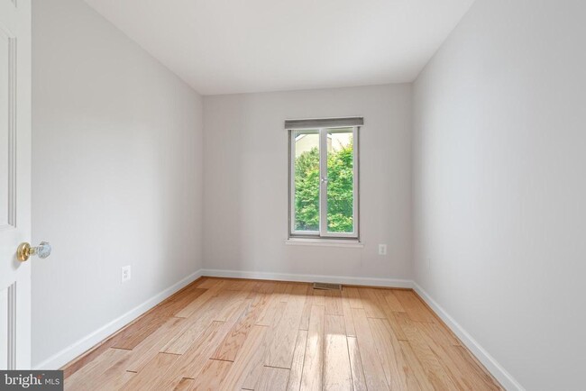 Building Photo - 2023 Chadds Ford Dr