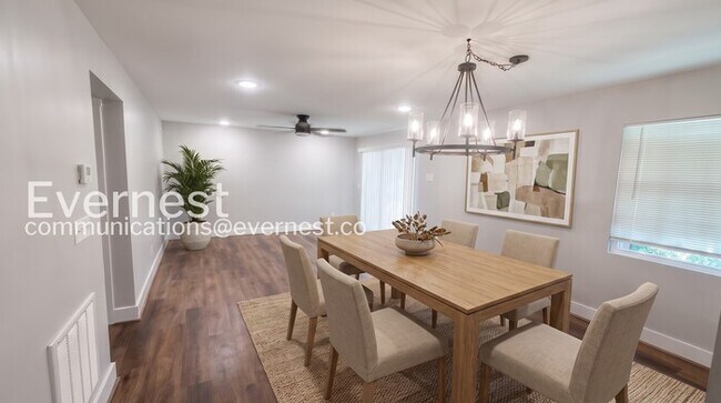 Building Photo - Modern Condo with Pool Access and Patio | Available Now!