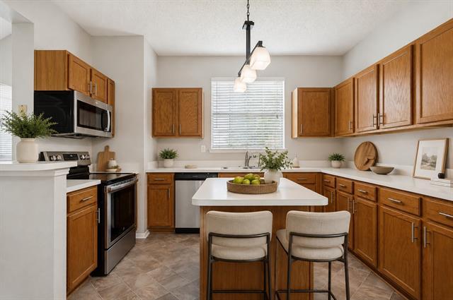 Building Photo - 6722 Conestoga Dr