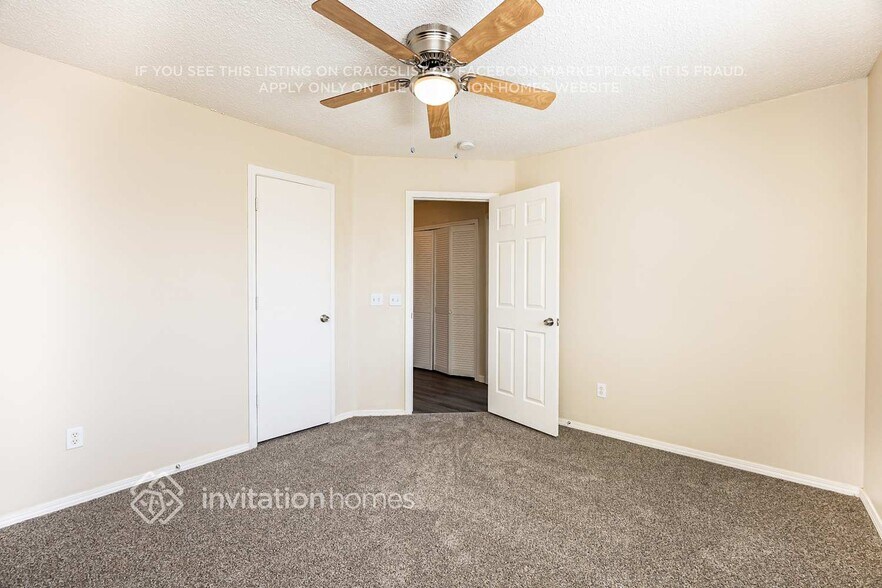 Building Photo - 2990 Frazier Ln